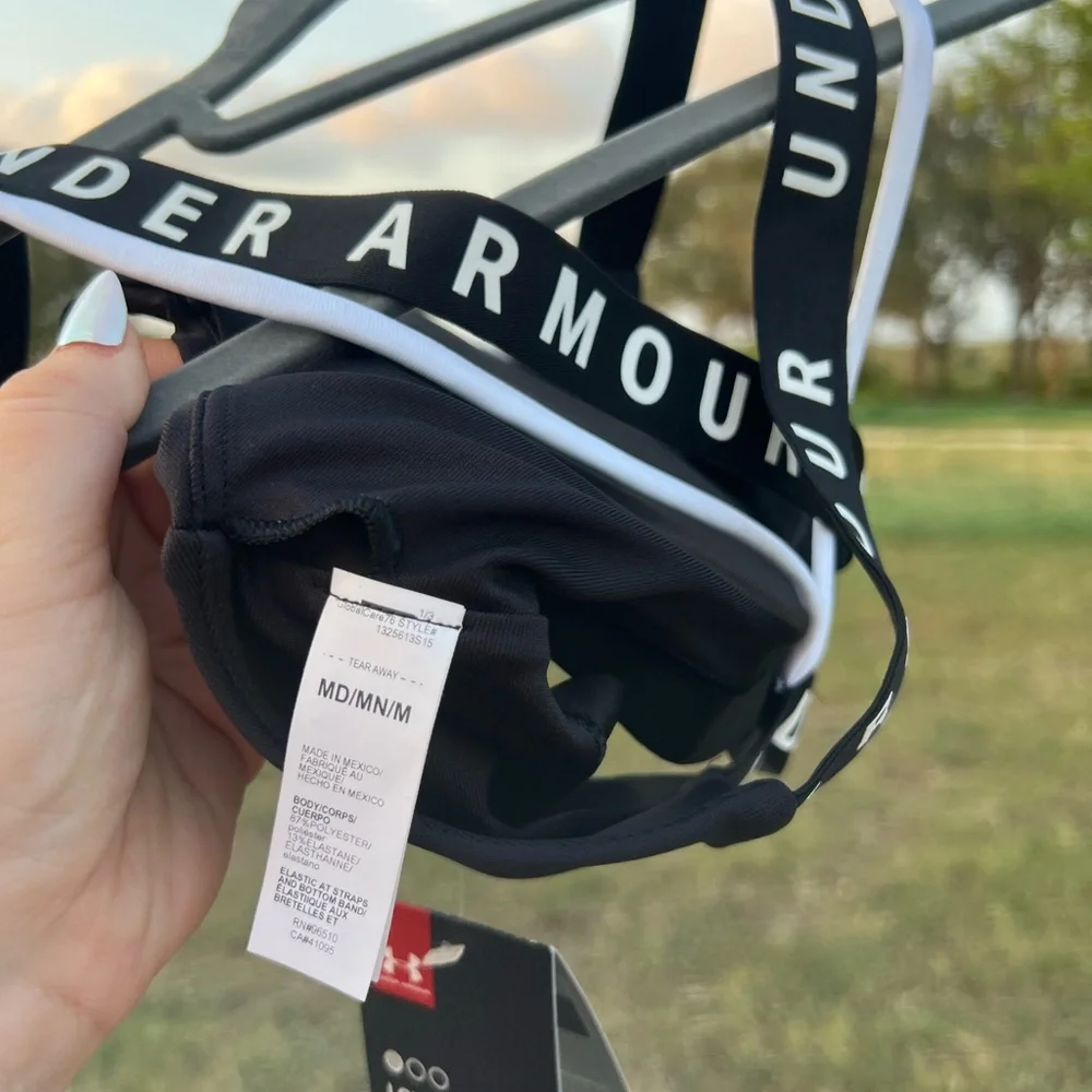 Under Armour Black & White Strappy Sports Bra - Picture 7 of 10